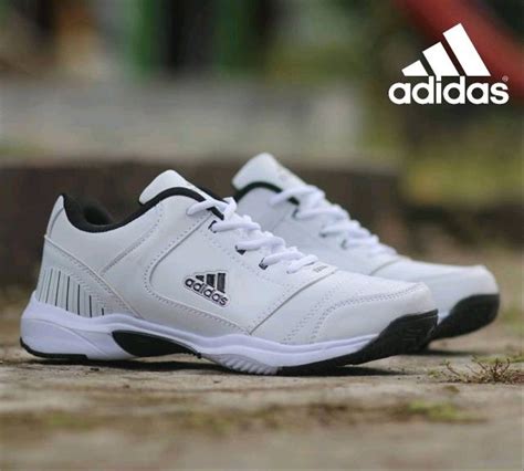 harga sepatu olahraga adidas wanita original|harga sepatu adidas termahal.